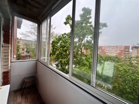 3-к квартира, 4/5 эт., 56м²