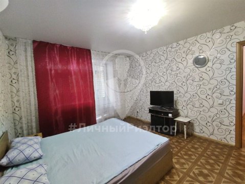 2-к квартира, 2/10 эт., 57м²