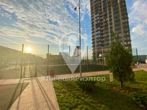 1-к квартира, 7/27 эт., 39м²