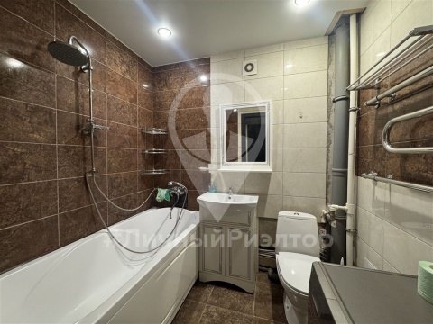 1-к квартира, 14/15 эт., 45м²