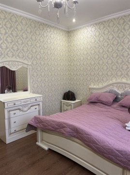 1-к квартира, 1/5 эт., 58м²
