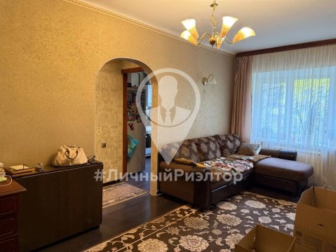 2-к квартира, 2/4 эт., 40м²