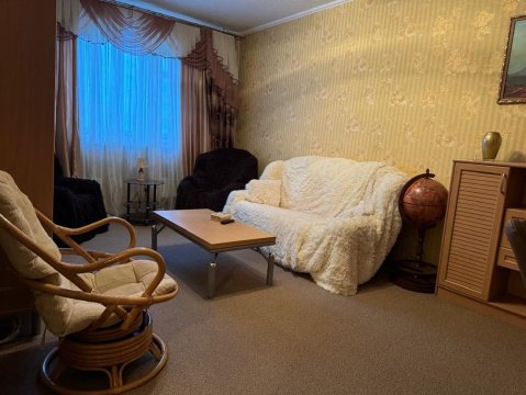 2-к квартира, 2/9 эт., 52м²