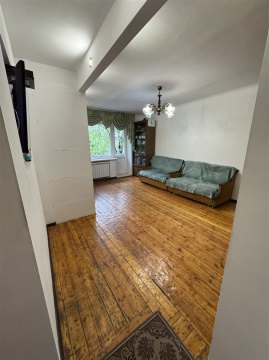 3-к квартира, 2/5 эт., 55м²