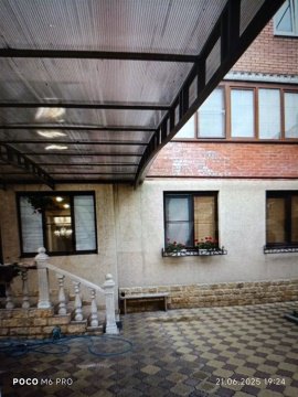 3-к квартира, 1/5 эт., 136м²