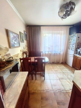 3-к квартира, 2/17 эт., 85м²