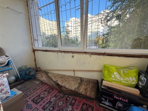 3-к квартира, 1/10 эт., 81м²