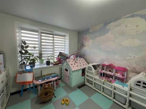 3-к квартира, 2/10 эт., 72м²