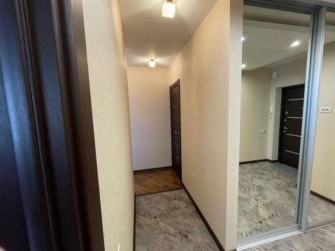 2-к квартира, 14/18 эт., 67м²
