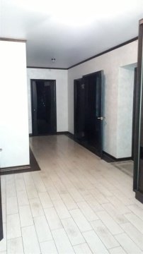 3-к квартира, 1/5 эт., 136м²