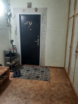 3-к квартира, 2/5 эт., 66м²