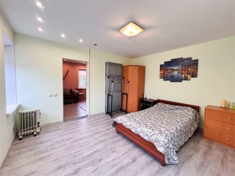 Дом 83м², участок 10 сот.