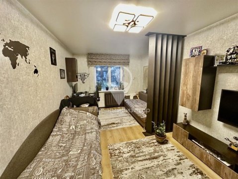 2-к квартира, 2/5 эт., 54м²