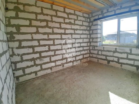 Дом 105м², участок 7,5 сот.