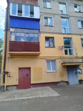 3-к квартира, 2/4 эт., 39м²