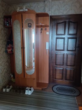 3-к квартира, 4/5 эт., 61м²