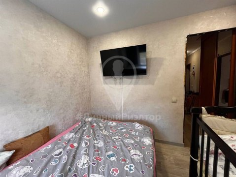 2-к квартира, 3/5 эт., 42м²