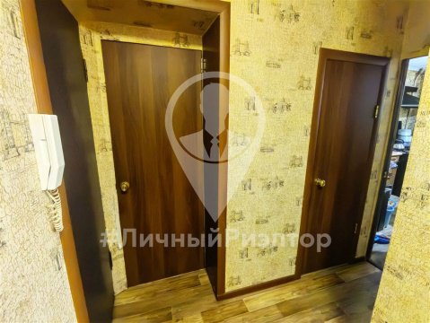 3-к квартира, 1/9 эт., 53м²
