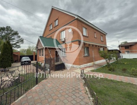 Дом 325м², участок 1 000 сот.