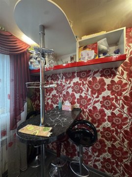 1-к квартира, 5/5 эт., 30м²