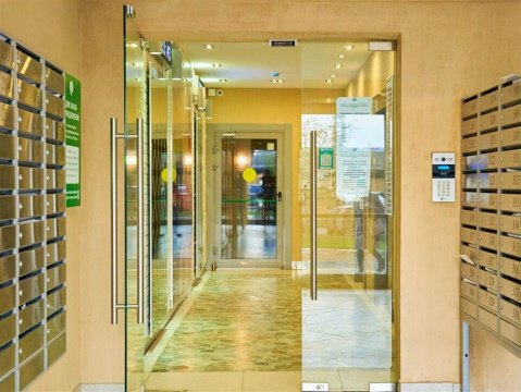 1-к квартира, 9/25 эт., 48м²