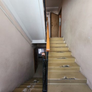 3-к квартира, 3/7 эт., 74м²