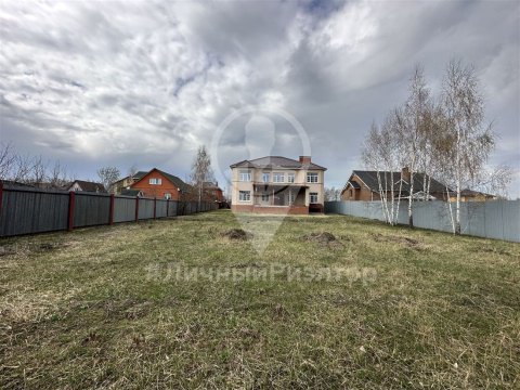 Дом 504м², участок 15 сот.