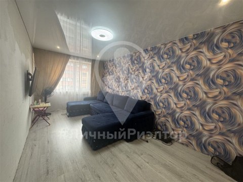 3-к квартира, 5/7 эт., 63м²