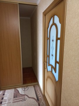 3-к квартира, 4/5 эт., 58м²