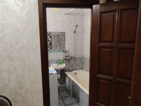 2-к квартира, 2/5 эт., 44м²