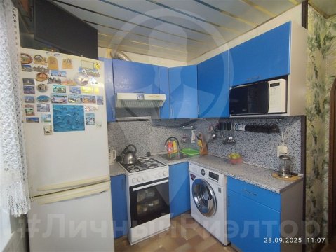 3-к квартира, 5/5 эт., 52м²