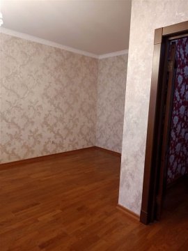 1-к квартира, 3/6 эт., 43м²