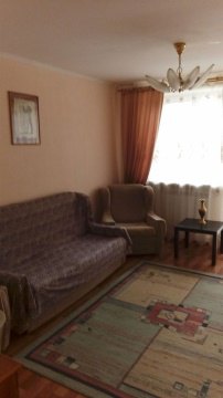 2-к квартира, 4/5 эт., 50м²