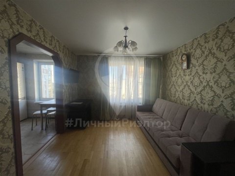 3-к квартира, 6/9 эт., 60м²