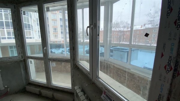 2-к квартира, 2/7 эт., 74м²