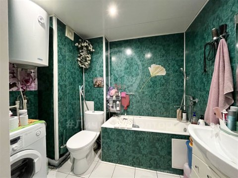 3-к квартира, 3/3 эт., 59м²