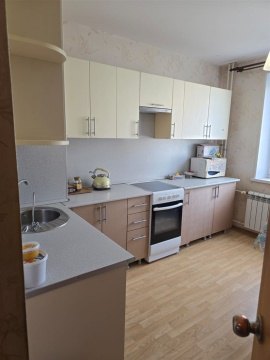 3-к квартира, 7/10 эт., 72м²