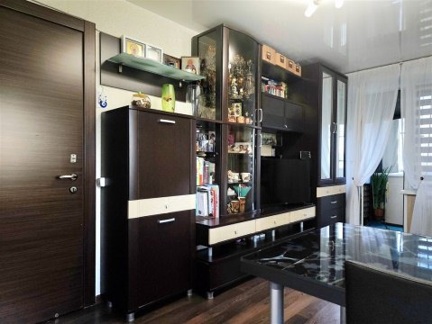 2-к квартира, 5/5 эт., 41м²
