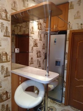 2-к квартира, 2/2 эт., 50м²