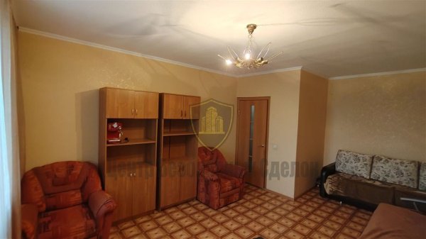 1-к квартира, 8/9 эт., 42м²