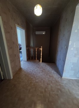 Дом 198м², участок 30 сот.