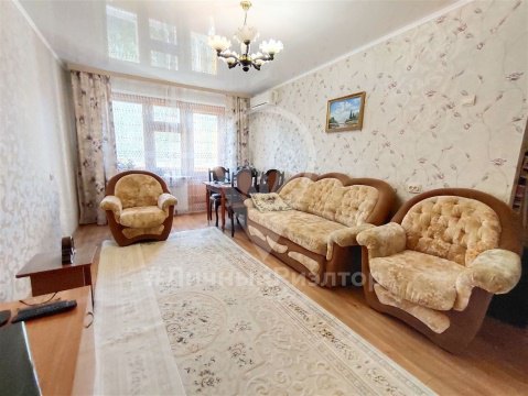 3-к квартира, 4/5 эт., 59м²