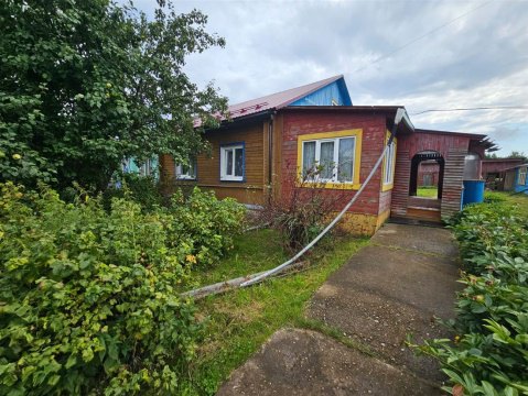 3-к квартира, 1/1 эт., 67м²