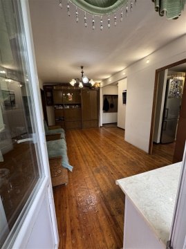 3-к квартира, 2/5 эт., 55м²