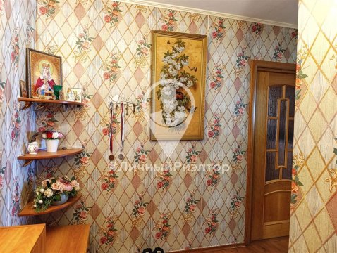 2-к квартира, 1/2 эт., 44м²