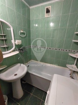 2-к квартира, 5/5 эт., 50м²