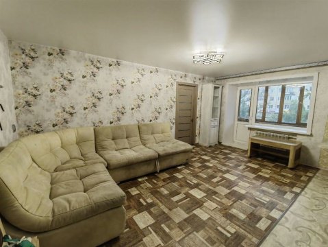 2-к квартира, 3/5 эт., 42м²