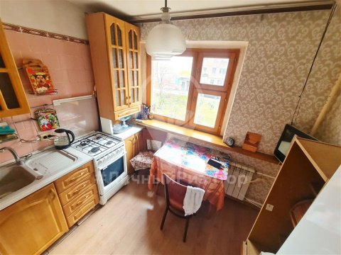 2-к квартира, 2/9 эт., 52м²