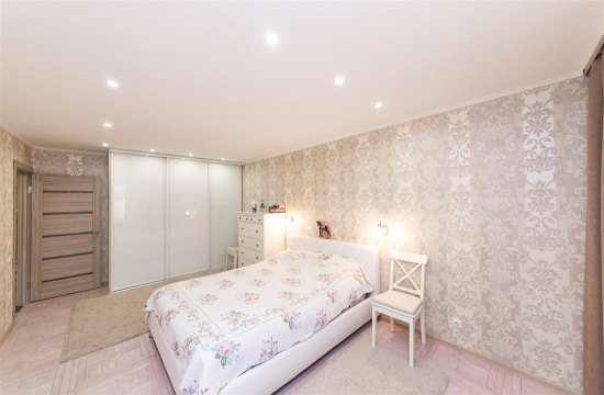 3-к квартира, 5/9 эт., 70м²