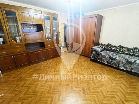 3-к квартира, 1/9 эт., 53м²